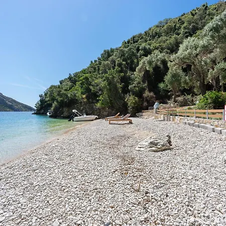 Βίλα Sea Whisper στην παραλία πρόσβαση μόνο με σκάφος *