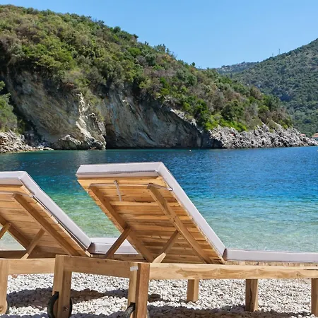 Sea Whisper στην παραλία πρόσβαση μόνο με σκάφος * Μικρός Γιαλός
