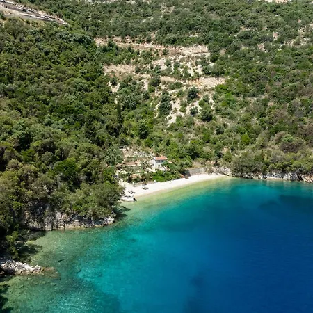 Sea Whisper στην παραλία πρόσβαση μόνο με σκάφος *